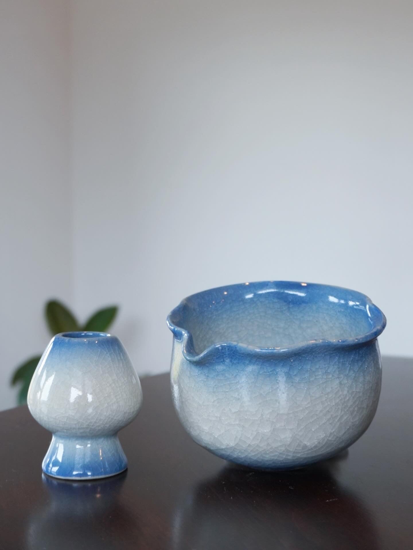 Katakuchi Chawan- Hanami Bloom