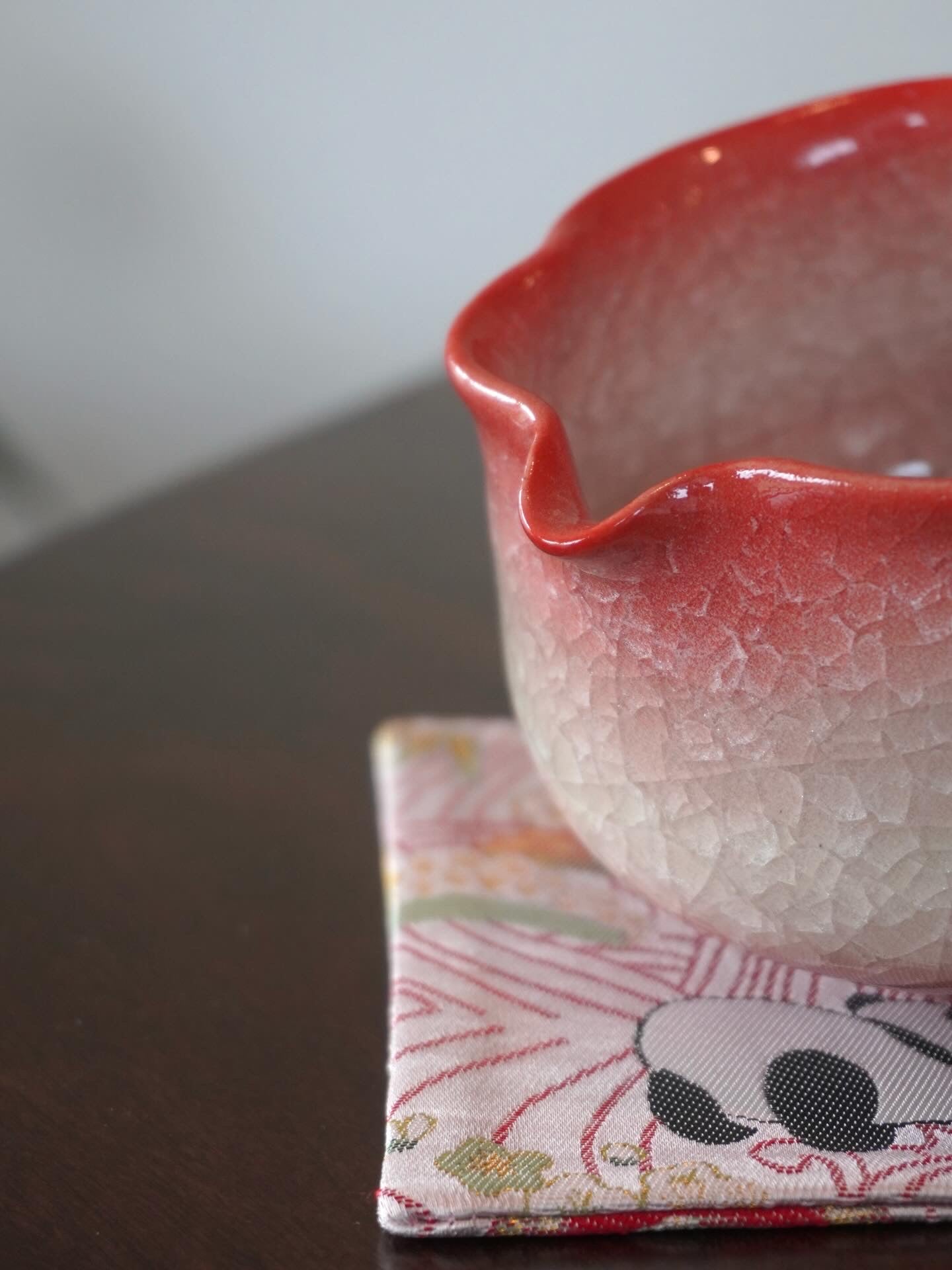 Katakuchi Chawan- Hanami Bloom